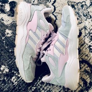 ADIDAS CHAOS CLOUDFOAM PASTEL SNEAKER